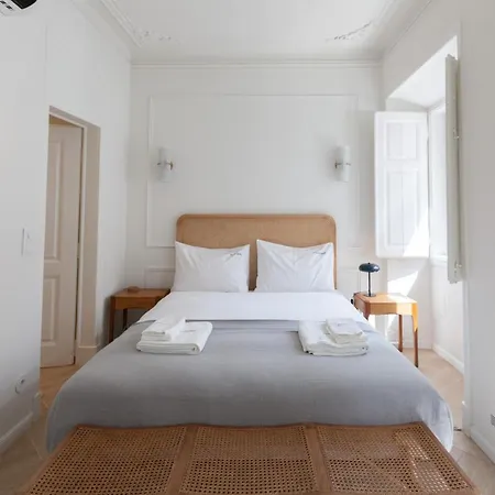 Flh Lapa Apartment With Interior Pateo Lisbon Exterior photo